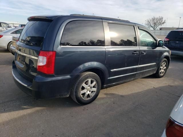 2013 Chrysler Town & Country Touring