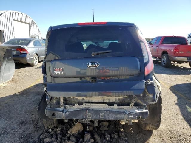 2016 KIA Soul +