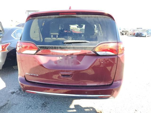 2017 Chrysler Pacifica Touring L Plus