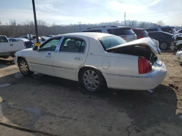 2007 Lincoln Town Car Designer