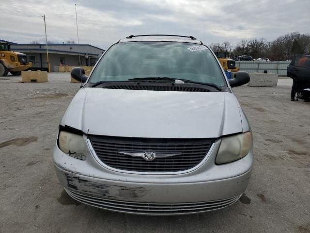 2003 Chrysler Town & Country EX