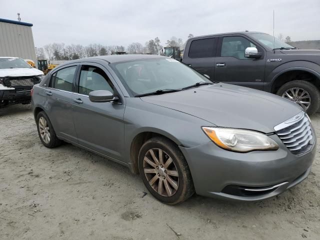 2013 Chrysler 200 Touring