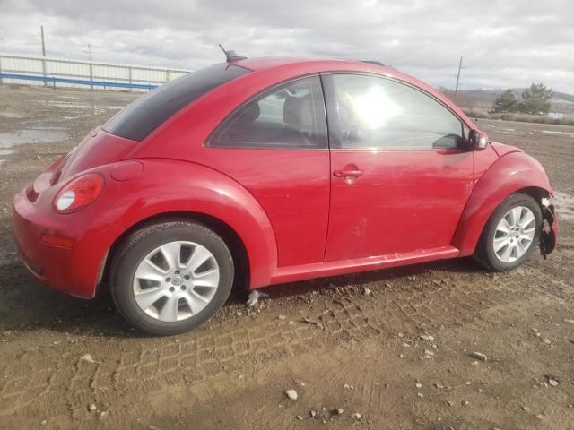 2010 Volkswagen New Beetle