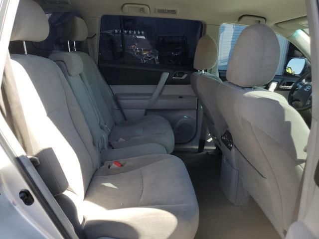 2013 Toyota Highlander Base