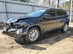 Salvage cars for sale from Copart Austell, GA: 2019 Jeep Cherokee Latitude