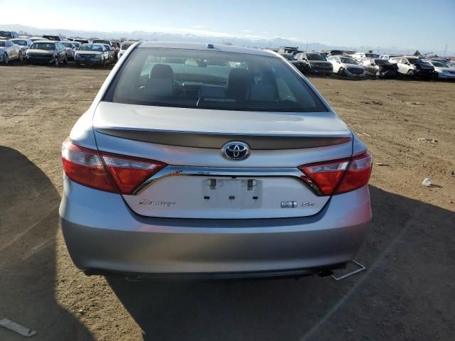 2015 Toyota Camry Hybrid