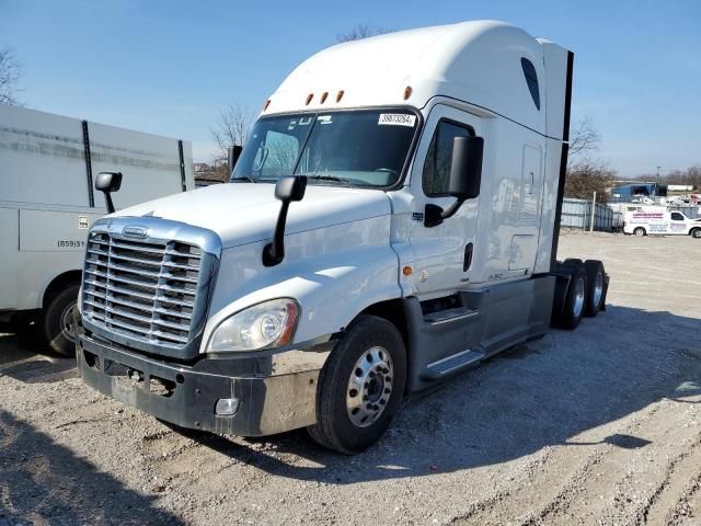 2018 Freightliner Cascadia 125