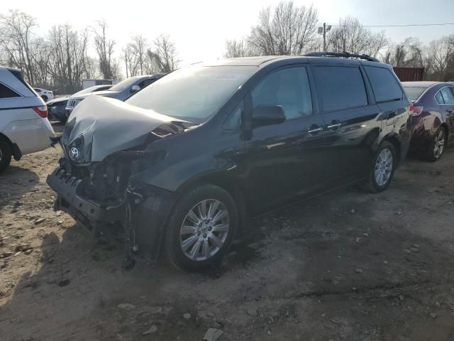 2013 Toyota Sienna XLE