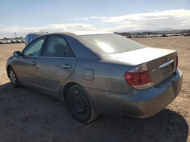 2005 Toyota Camry LE