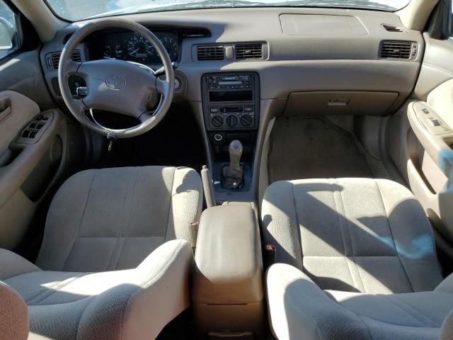 1999 Toyota Camry CE