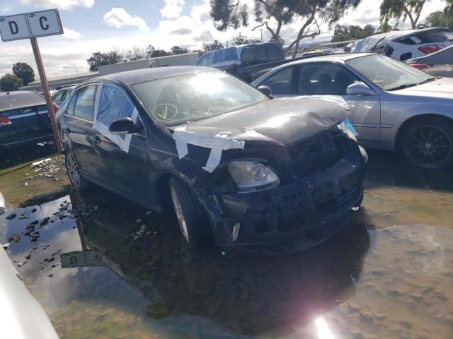 2005 Volkswagen New Jetta 2.5L Option Package 1