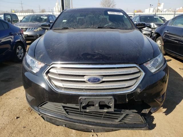 2016 Ford Taurus SEL