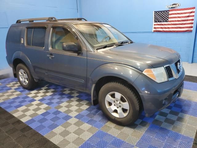 2006 Nissan Pathfinder LE