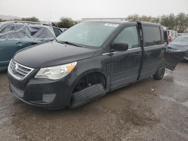 2012 Volkswagen Routan SEL