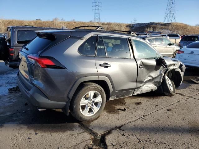 2020 Toyota Rav4 LE