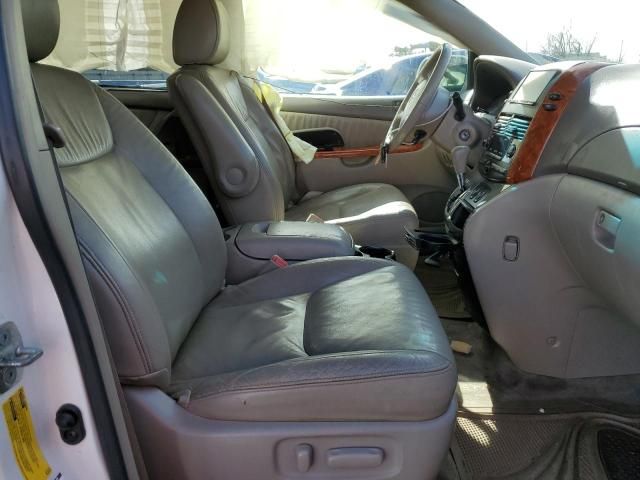 2009 Toyota Sienna XLE