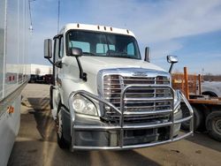 Salvage cars for sale from Copart Moraine, OH: 2014 Freightliner Cascadia 125