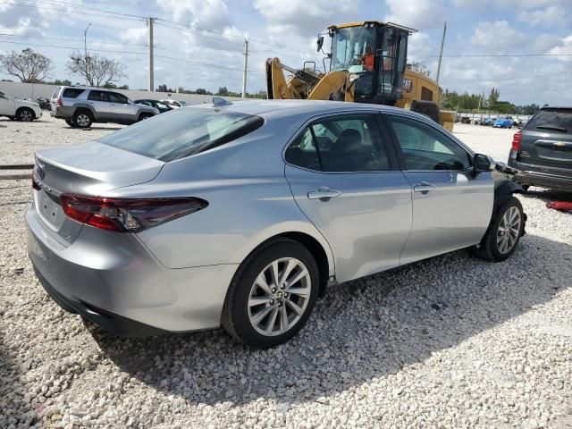 2022 Toyota Camry LE