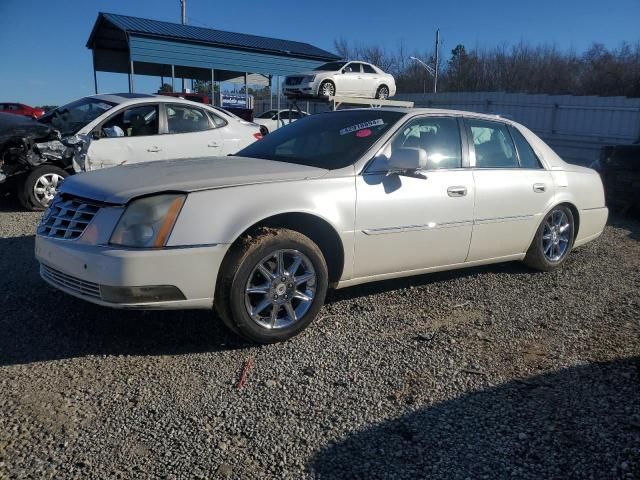 2010 Cadillac DTS Luxury Collection