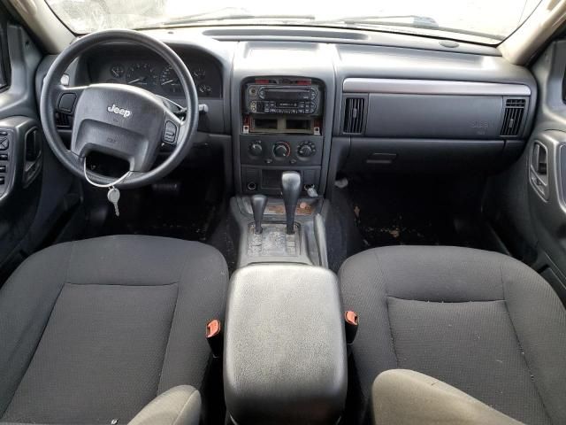 2004 Jeep Grand Cherokee Laredo