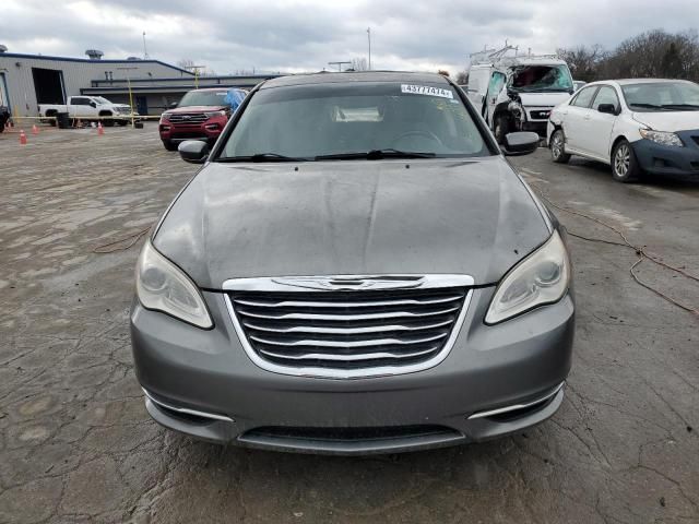 2012 Chrysler 200 Touring