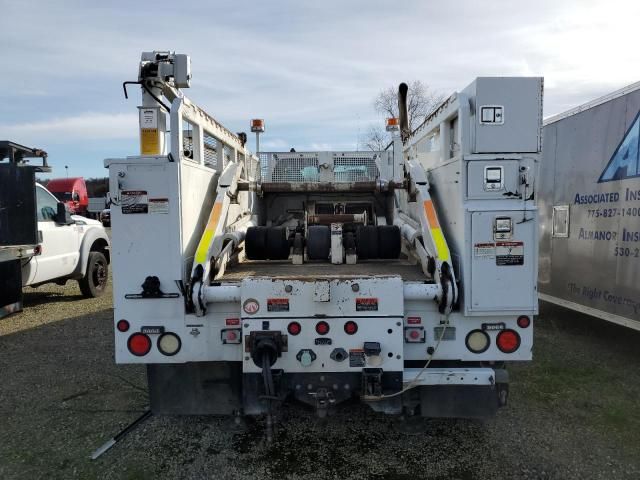 2013 Ford F750 Super Duty