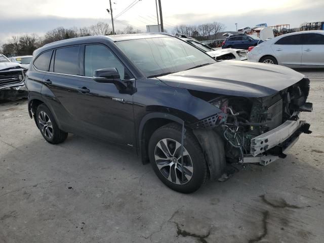 2021 Toyota Highlander Hybrid XLE