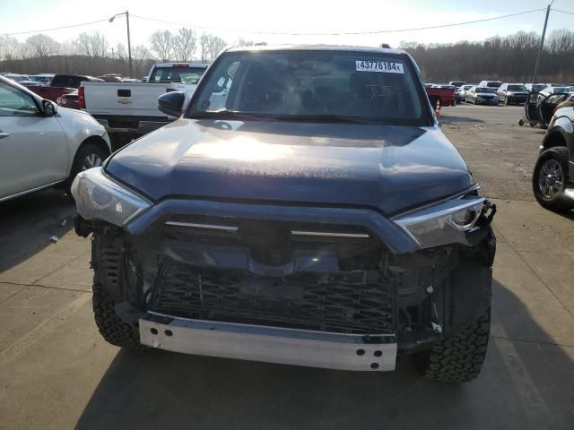 2022 Toyota 4runner SR5/SR5 Premium