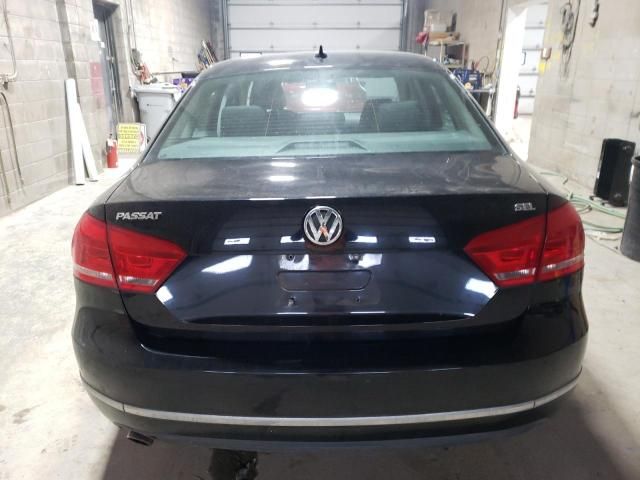 2013 Volkswagen Passat SEL