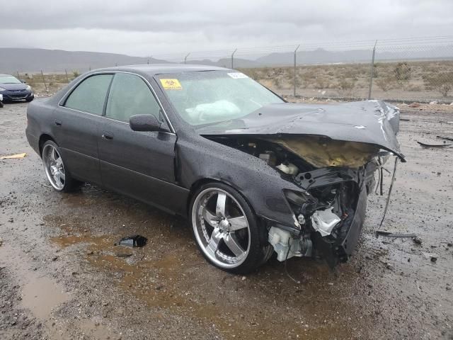 2000 Lexus ES 300