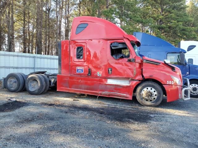 2022 Freightliner Cascadia 126