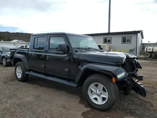 2022 Jeep Gladiator Sport