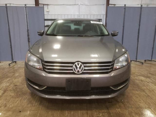 2014 Volkswagen Passat S