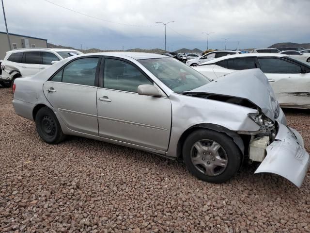 2005 Toyota Camry LE