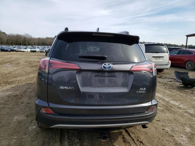 2018 Toyota Rav4 HV LE