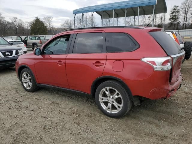 2015 Mitsubishi Outlander SE