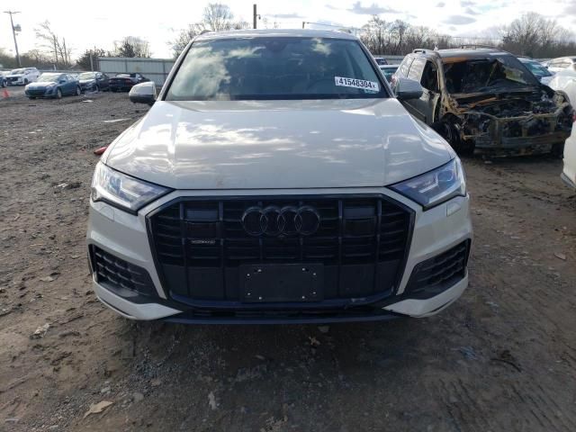 2022 Audi Q7 Premium Plus