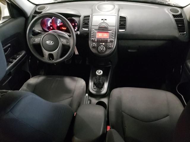 2011 KIA Soul +