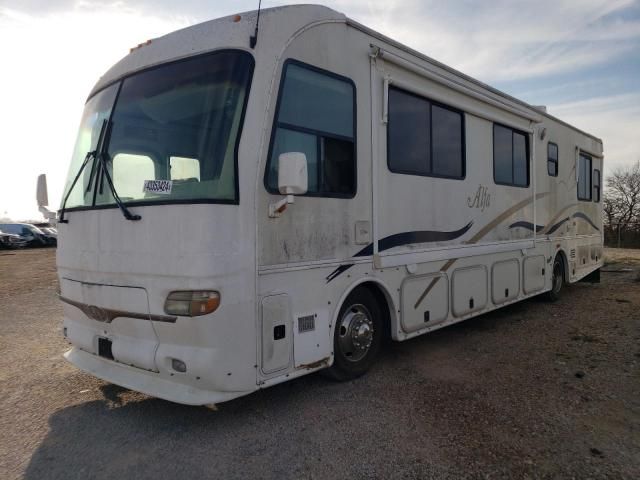 2005 Wind 2005 Freightliner Chassis X Line Motor Home