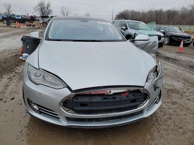 2014 Tesla Model S