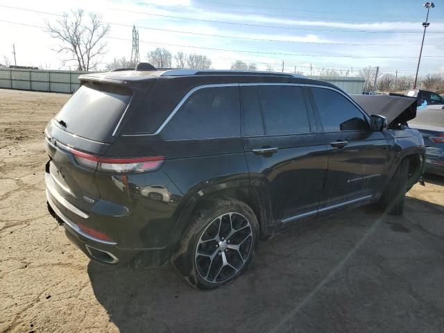 2022 Jeep Grand Cherokee Summit