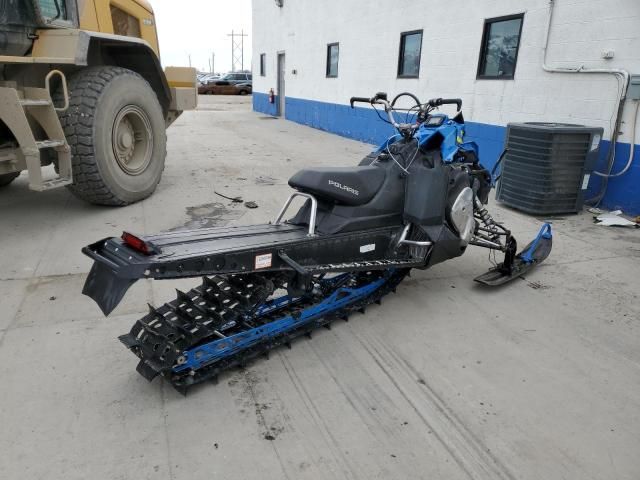 2016 Polaris 800 RM