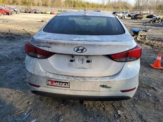 2014 Hyundai Elantra SE