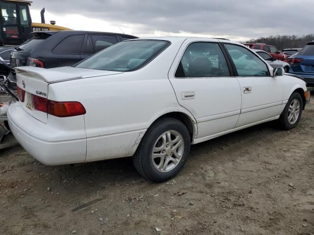 2000 Toyota Camry CE