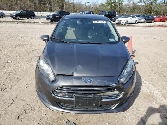 2016 Ford Fiesta SE