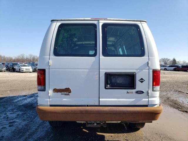 2013 Ford Econoline E250 Van