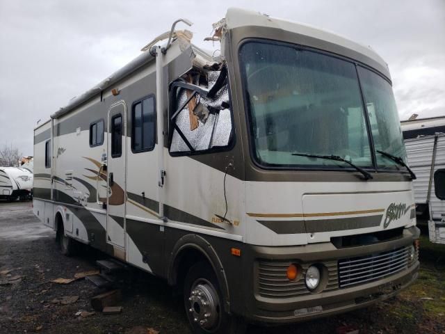 2004 Workhorse Custom Chassis Motorhome Chassis W22