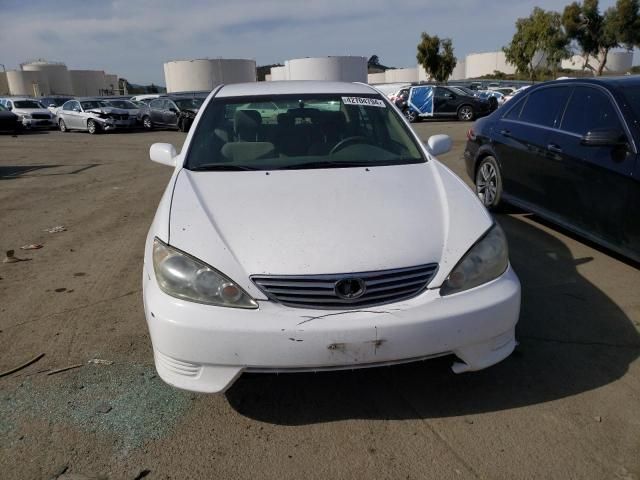 2005 Toyota Camry LE