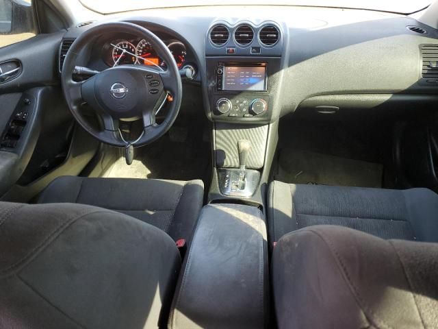 2010 Nissan Altima Base