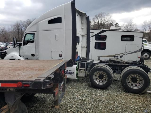 2019 Kenworth Construction T680